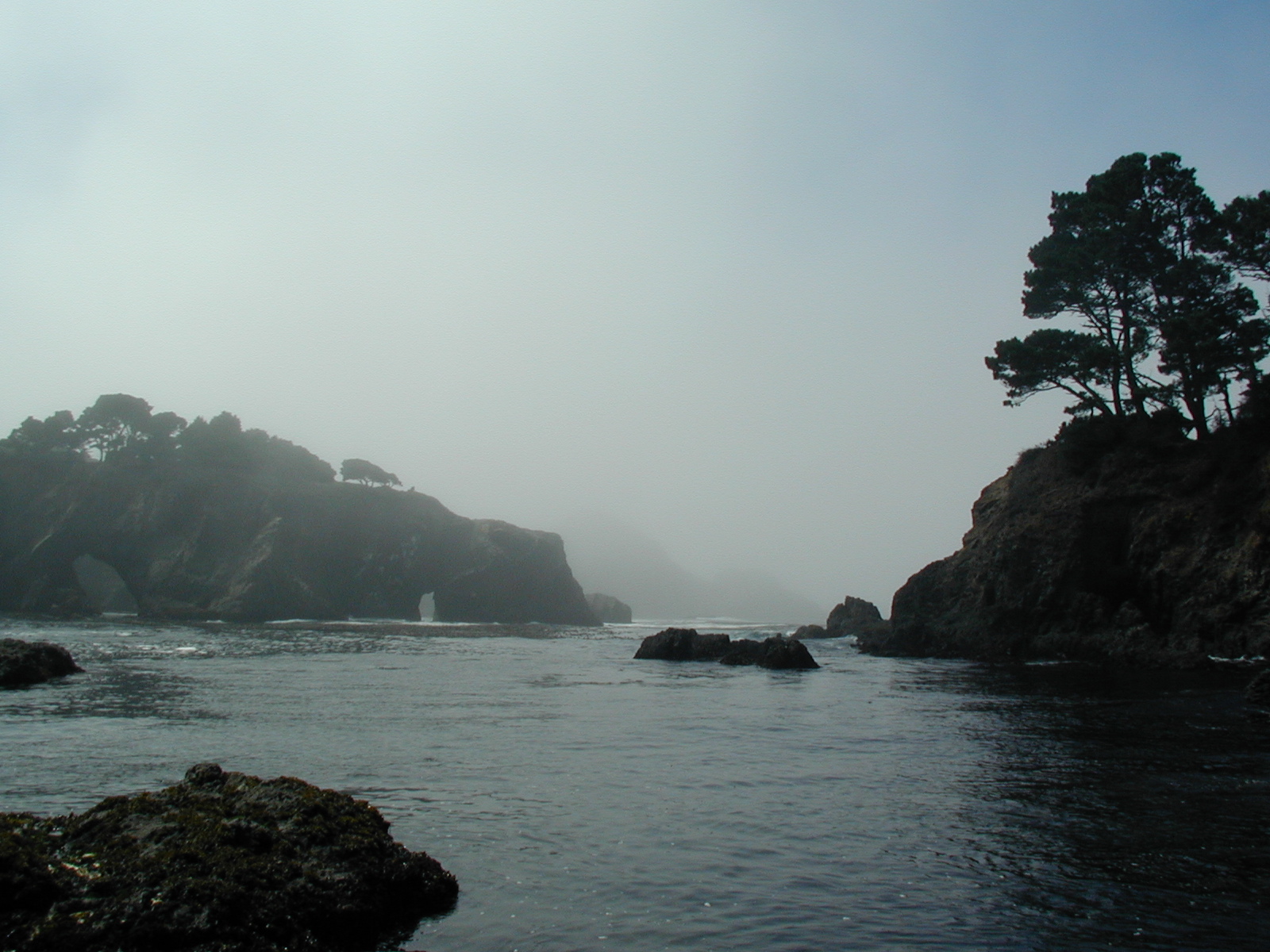 #108_2 arches, island