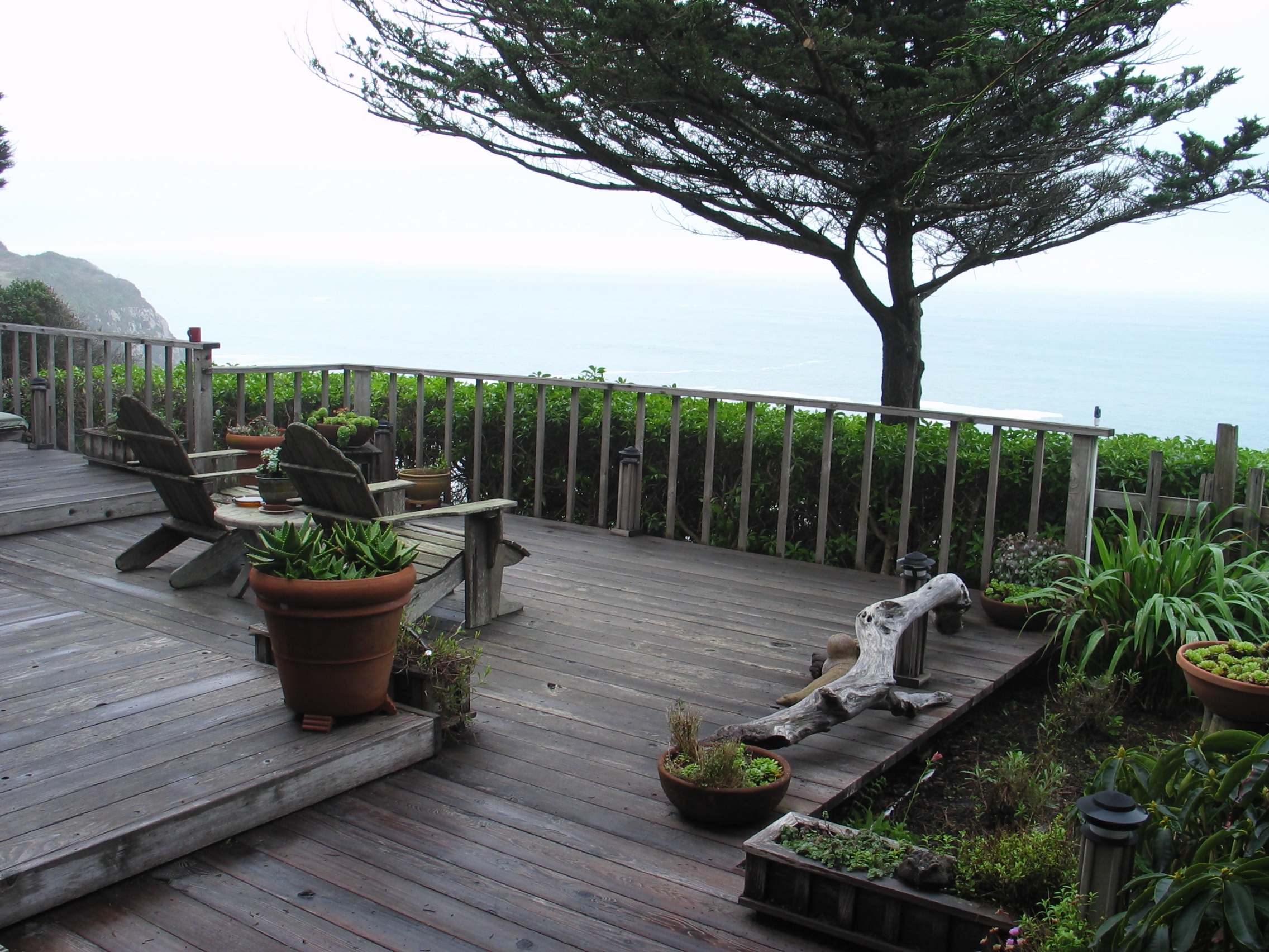 110_SeaEscape_Deck