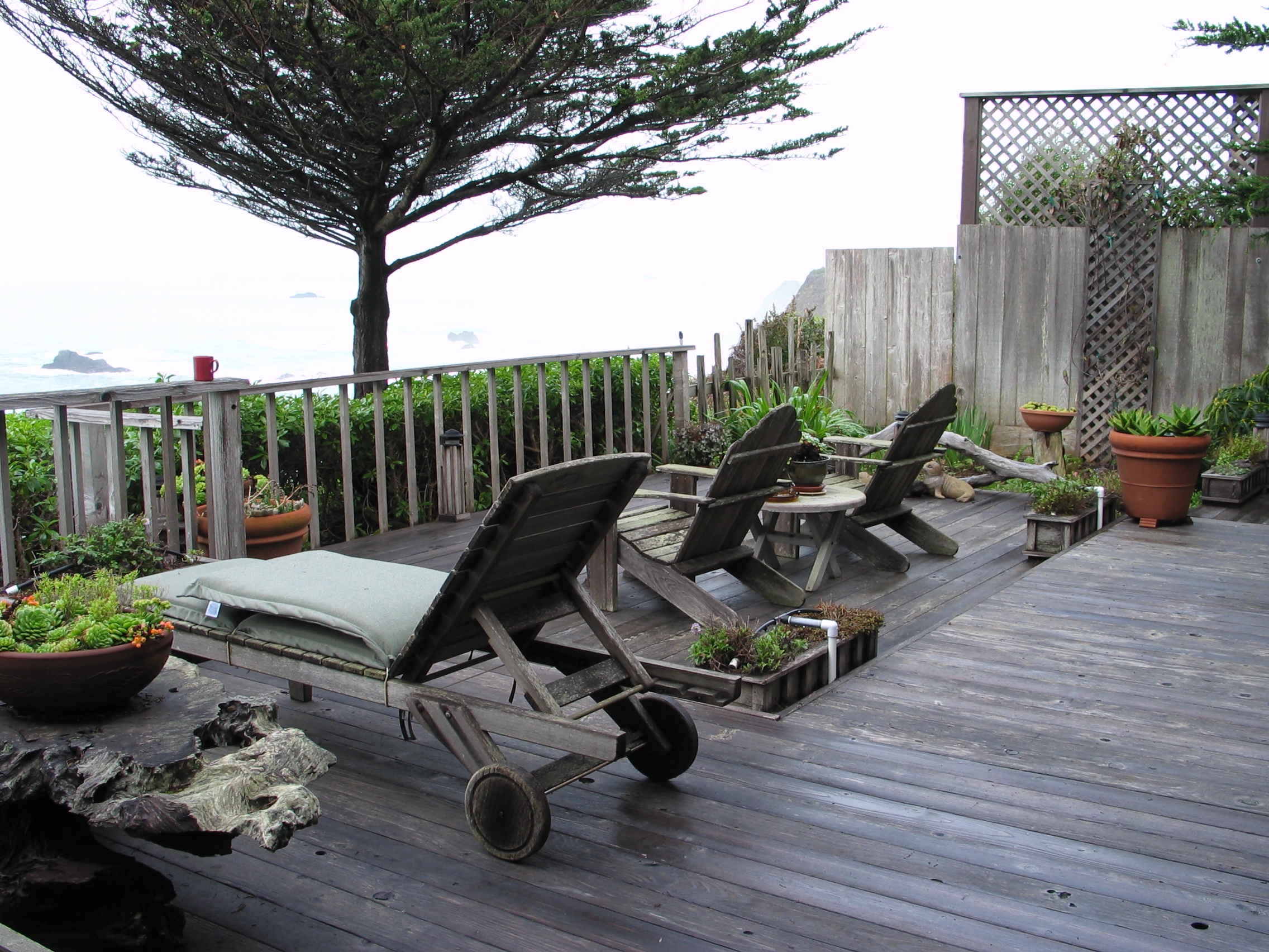 112_SeaEscape_Deck